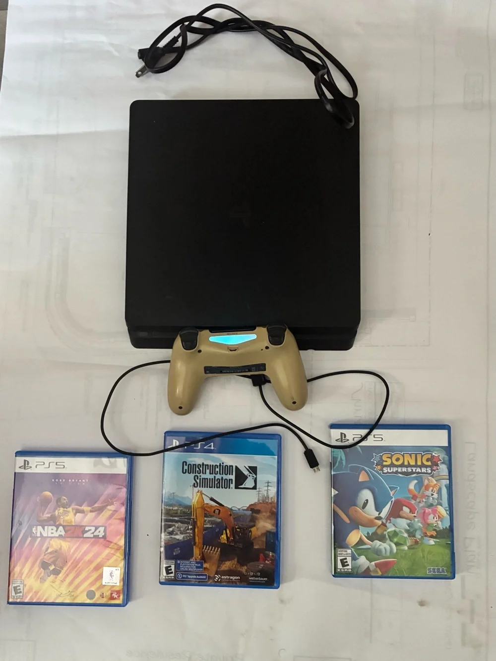 Sony Black PS4 Slim 500GB, Gold Wireless Controller, Game Set, PS4 / PS5 games